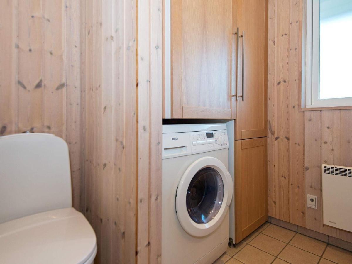 6 Person Holiday Home In Knebel Orby Екстер'єр фото